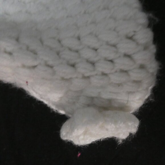 White Knit Baby Girl Hat With Flower | One Size - Picture 4 of 7